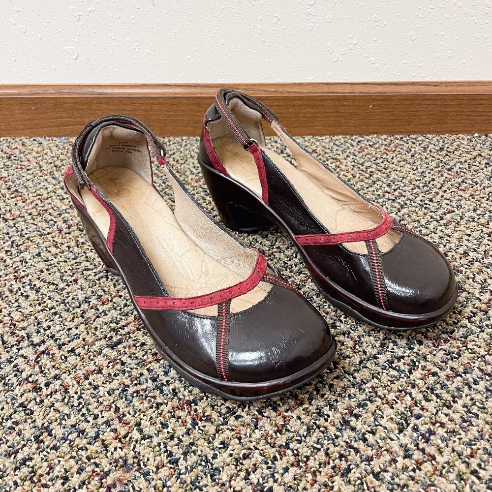 J-41 Brown Patent Leather Sevilla Casual Heeled Shoes